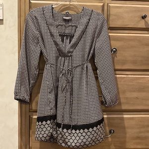 A Pea in the Pod Maternity Top Black White M